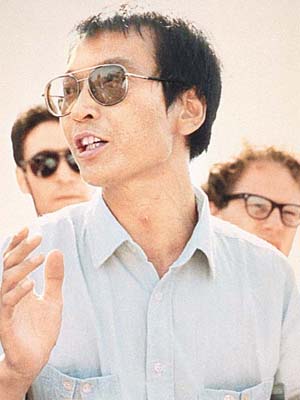 從八九年到現在一直堅持民主，劉曉波獲得諾貝爾獎，他的戰友都認為是實至名歸。