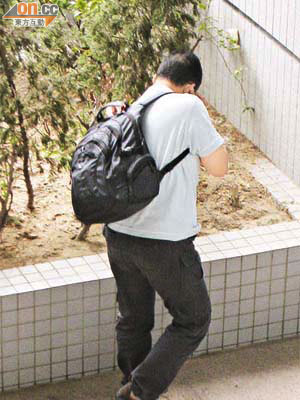 被告陳君榮承認疏忽發射火器罪，昨被判社服令。