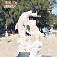 屯門公園美化工程會以海洋為主題之一，會設中華白海豚雕塑。