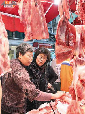 豬肉批發價飆升，日內零售價會增加。	（資料圖片）