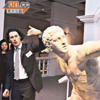 《博爾蓋斯的競技勇士》雕塑，原作於十七世紀在羅馬發現，被認為是公元前二世紀希臘藝術品的仿作。