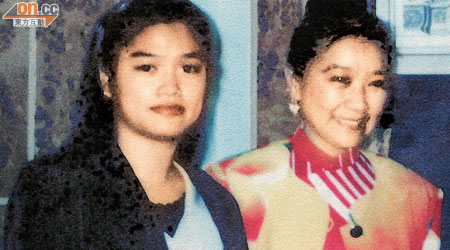 陳振聰妻子譚妙清（左）與龔如心九十年代同遊北京。