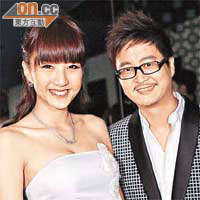 名模陳嘉桓（左）同時裝設計師何國鉦結伴睇珠寶騷。