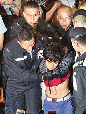 抗議預算案遊行當晚，警方拘捕了一百一十三人。