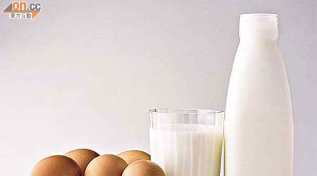牛奶和雞蛋等都屬蛋白質食物，有不少癌症患者戒吃。