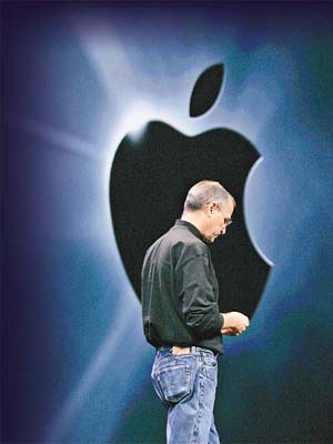 喬布斯辭任行政總裁，結束其掌舵蘋果公司的時代。	（資料圖片）