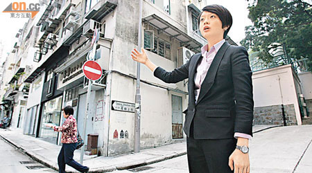 蕭嘉怡上任區議員後，首要工作係嚴防酒吧伸延至住宅區。