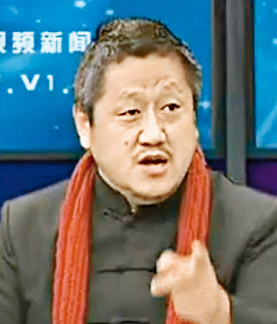 孔慶東在節目中多次辱罵稱「香港人是狗」。（互聯網）