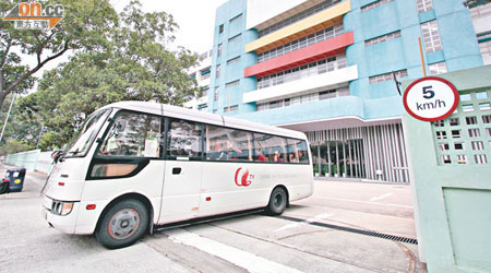 亞視入稟司法覆核，勢將令新發本地免費電視牌照的審批進度受阻。（資料圖片）