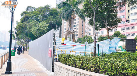 土木工程拓展署以「為配合預期旅客數目之增長」，於香港仔海傍道再設一公廁。