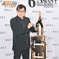 第六屆亞洲電影大獎<br>著名音樂人金培達近年紅爆中港，當然飲得杯落。