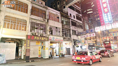 上海街十四幢舊樓被納入保育，地政總署昨宣布收回有關土地。（羅錦鴻攝）