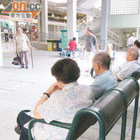 香港人口日趨老化，社會要求妥善照顧長者聲音日增。