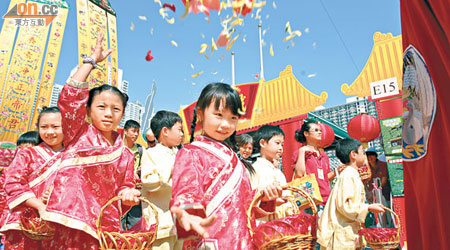 嗇色園黃大仙祠在○九年亦曾舉辦廟會。（資料圖片）