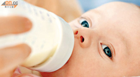 嬰兒若經常飲奶後嘔奶，慎防腸道疾病致營養不良。