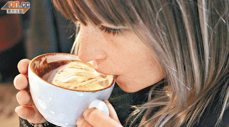 喝咖啡可減輕其後工作所帶來之痛症。