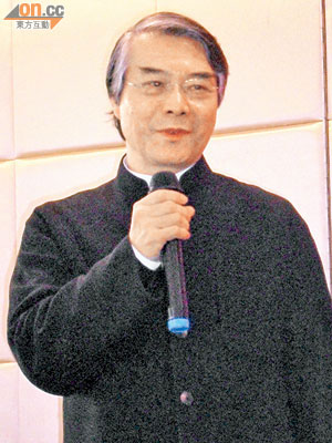閻惠昌表示，市民入場參觀「澎湃鼓樂迎新春」，有機會與香港中樂團合奏。