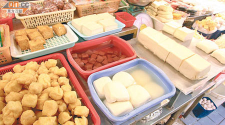 在內地市面出售的豆腐及豆製品被指混入澱粉及米粉等製造，減低成本。