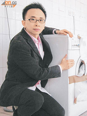 陳偉明曾向房署反映壞機問題，至與記者視察當日所有洗衣機仍未更換。