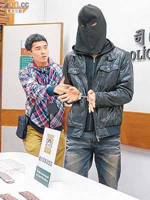 涉嫌使用假籌碼的韓籍男子被司警拘捕。