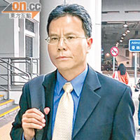 辯方證人警司冼志明現正休假，據悉他已申請提早退休。