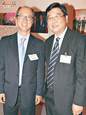 黃玉山（右）離開科大過檔公開大學做校長，陳繁昌（左）話有啲唔捨得。（徐家浩攝）