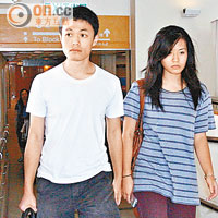 陳茂波的兩名子女趕到醫院探望。