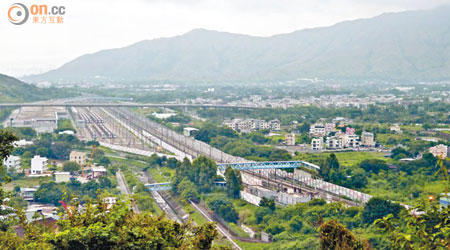 元朗錦上路站及八鄉車廠附近的住宅物業，有望增建細單位。