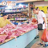 港人到內地購買豬肉時，要留意豬肉質素。（資料圖片）