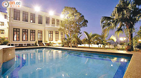 盧吉道大宅有私人泳池，具豪宅氣派。