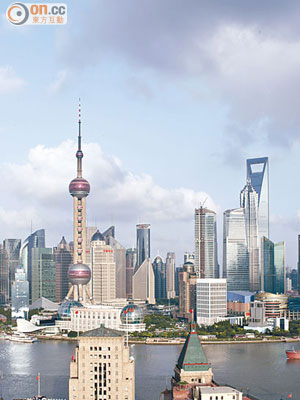 李嘉誠表示，上海設立自由貿易試驗區，對本港影響大。（資料圖片）