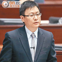 陳家洛表示政府必須加強執法力度，以改善檢控數字偏低的問題。