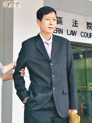 警員吳永光以裸照恐嚇前女友，昨被判監四個月。