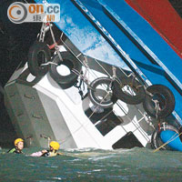前年的南丫島海難造成卅九死，震撼全港。（資料圖片）