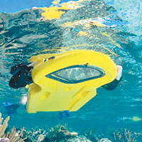 浮潛浮床讓用家浮在水面，讓人隨時可享受浮潛樂趣。（互聯網圖片）