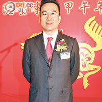 仁濟醫院主席梁昌明祝願香港社會和諧至上。
