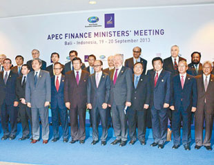 APEC財長會議飛起香港