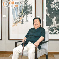 中國當代著名書畫家崔如琢。