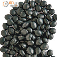 黑豆有助滋養腎臟。