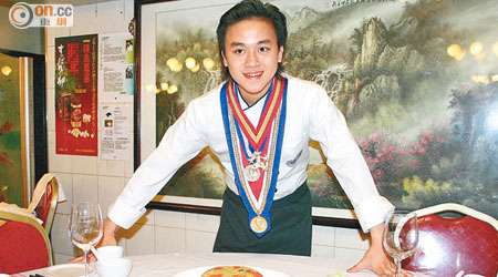 劉嘉麟有少年廚神之譽。