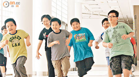 家長除了注重孩子的學業，也應安排兒童有足夠運動。（資料圖片）