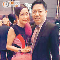 時裝品牌慕詩國際主席陳欽杰（右）同太太徐巧嬌（左）一手一腳湊大公司，最明白創業的苦與樂。（余素月攝）