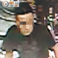 三名南亞裔男子上月在尖沙咀一間洋酒鮮果店偷取「路易十三」時，被閉路電視拍下，圖為其中兩名容貌。