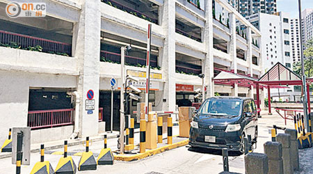 建生邨停車場時租車位經常爆滿，領匯將未租出的月租車位改為時租方便駕駛者。