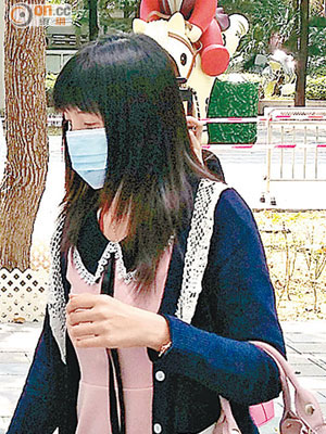 女被告陳麗蓉昨被判囚兩個月及罰款二千元，她獲准保釋等候上訴。