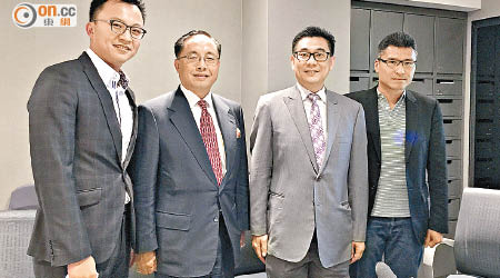 楊全盛（左起）、楊偉雄、楊德斌及香港資訊科技聯會會長邱達根將與創科界人士訪京。（梁家寶攝）
