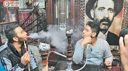 本港有酒吧提供中東水煙供客人吸食。