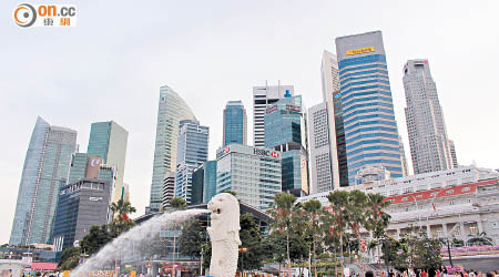 新加坡是近年不少港人的熱門移居地。