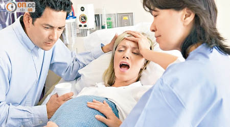 有研究指產婦在家分娩與在醫院分娩一樣安全。（資料圖片）