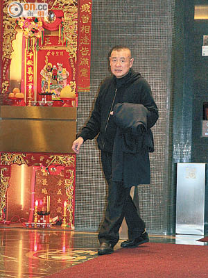 劉鑾雄昨如常外出用膳，若港澳簽訂移交逃犯協議，料對他影響至深。
